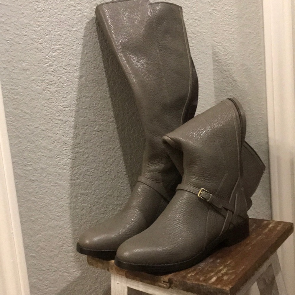 Cole haan boots ; new without  tag